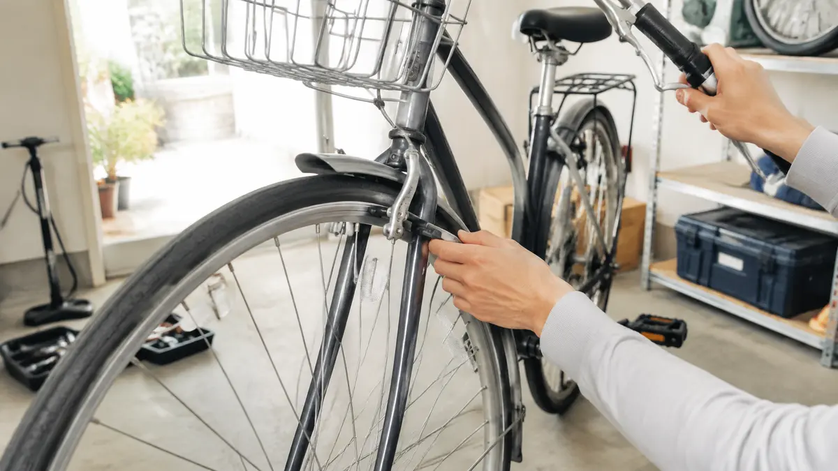 自転車のブレーキ異音・調整完全ガイド｜キーキー音の原因と直し方