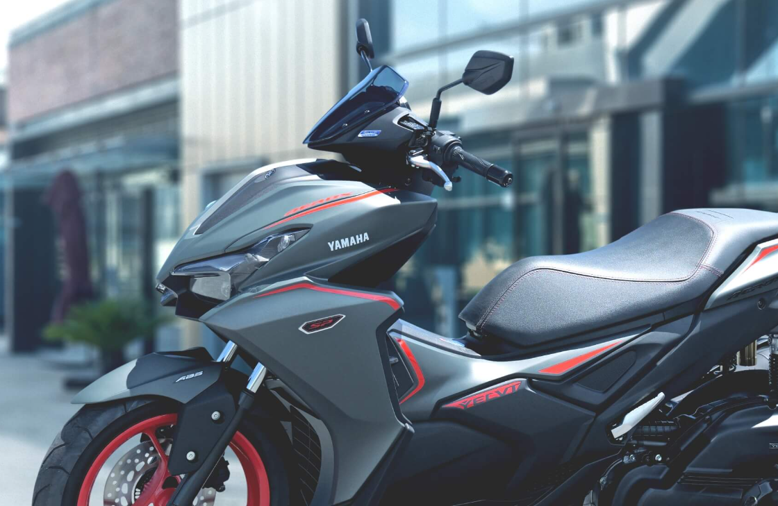 ヤマハAEROX ABSは買い？価格・スペックとライバル車を比較